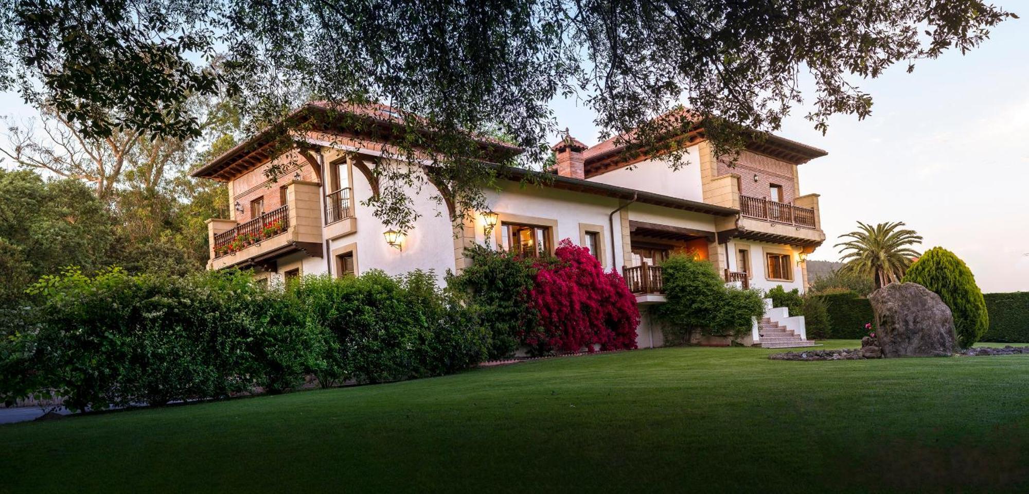 La Robleda (adults Only) Hotel